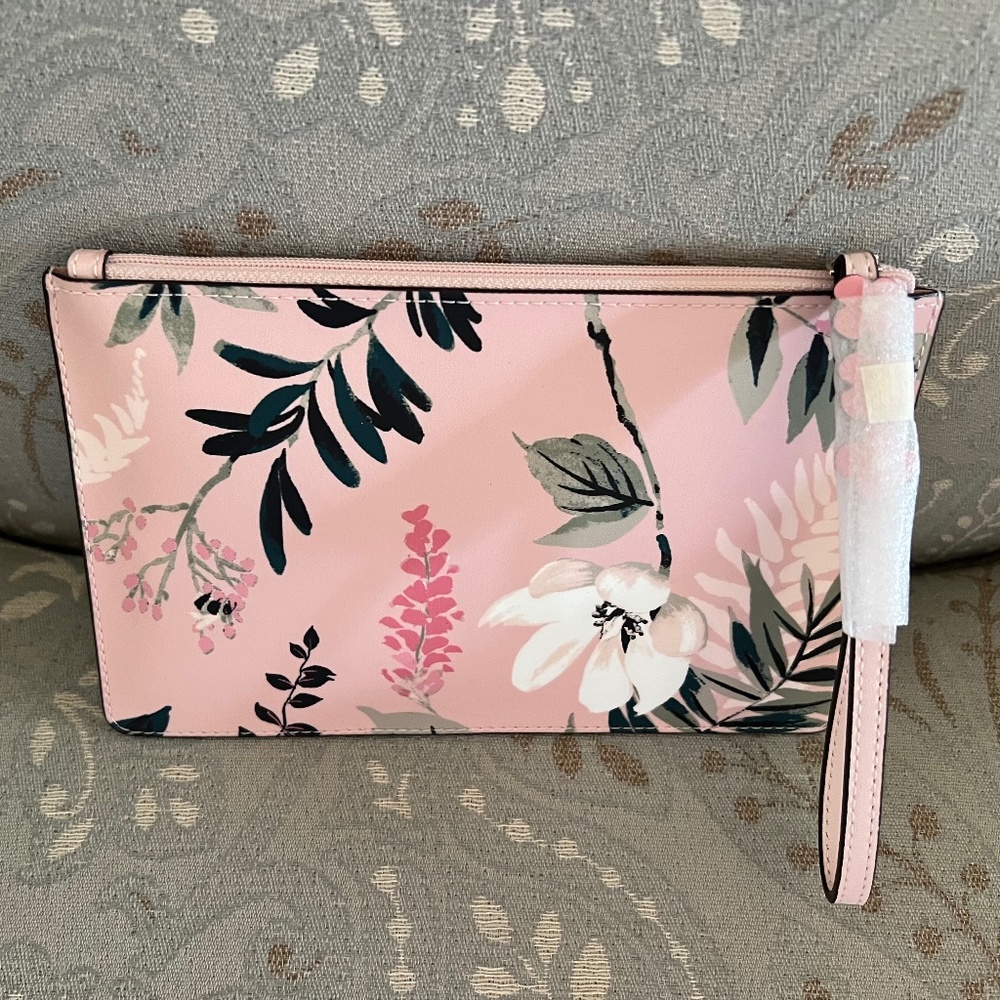 NWT Kate Spade Wristlet - Felicity Street Botanical Eli Cameo Pink